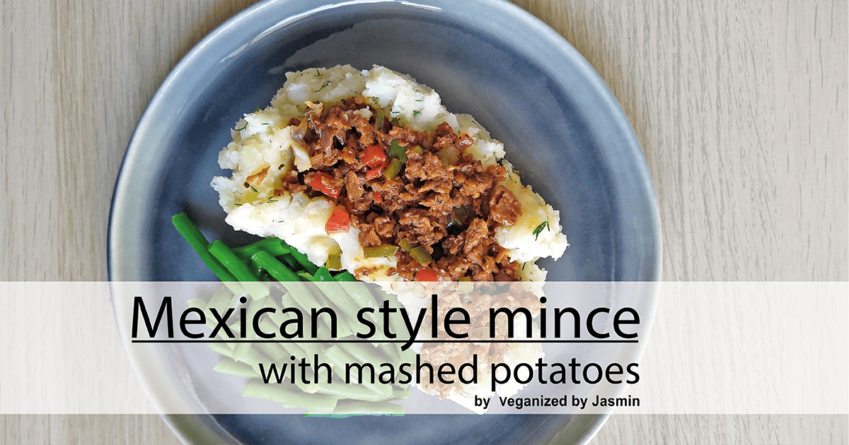 Mexican style mince with mashed potatoes
